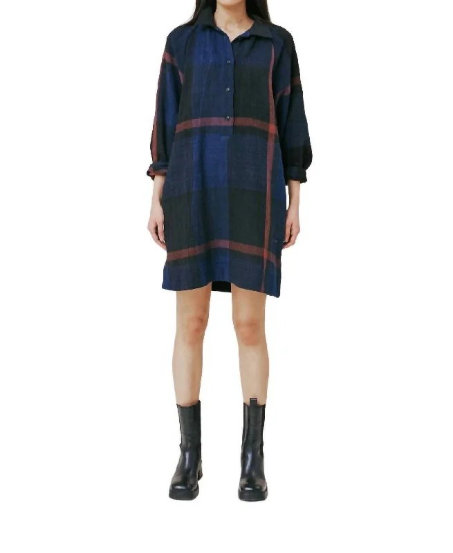 Women's shirt dress craft chic -Hilma Shirt Dress In Navy Cotton Plaid