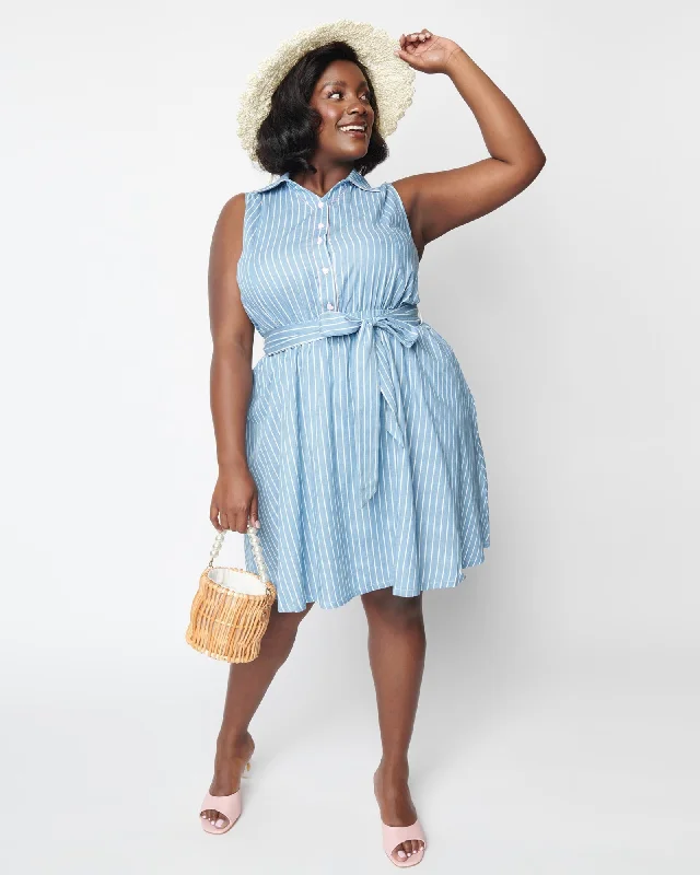 Women's flare dress relaxed -Unique Vintage Curve Blue & White Striped Heart Buttoned Flare Dress | Blue & White Stripe