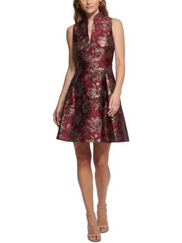 Women's flare dress flowy -Petites Womens Floral Pleated Fit & Flare Dress