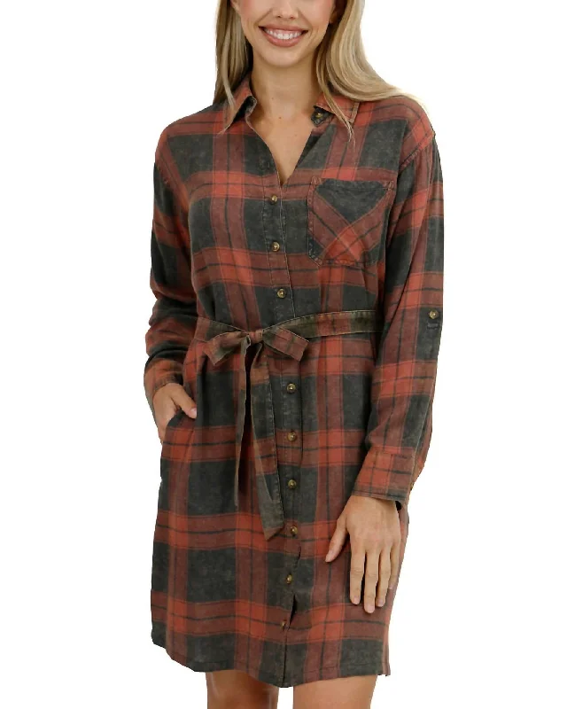 Women's shirt dress crisp pop -Aspen Plaid Shirt Dress In Washed Black/rust Plaid