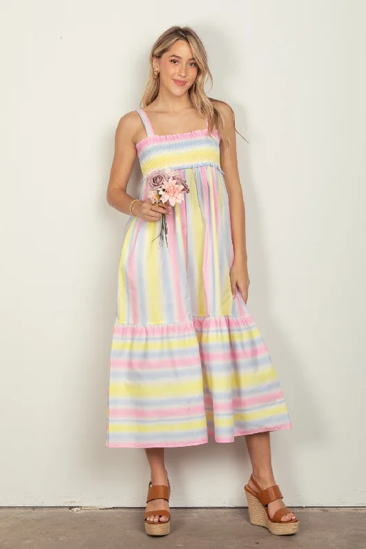 Women's midi dress glee glow -VERY J Striped Woven Smocked Midi Cami Dress