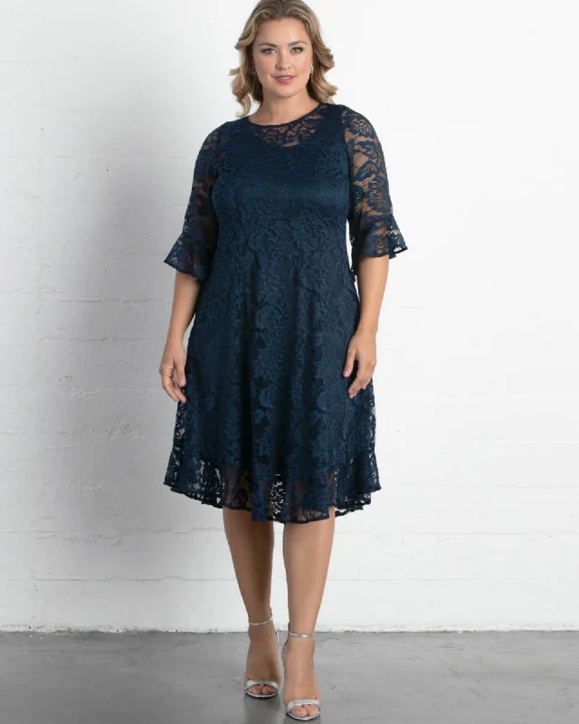 Women's midi dress bump chic -Livi Lace Midi Dress | NOUVEAU NAVY